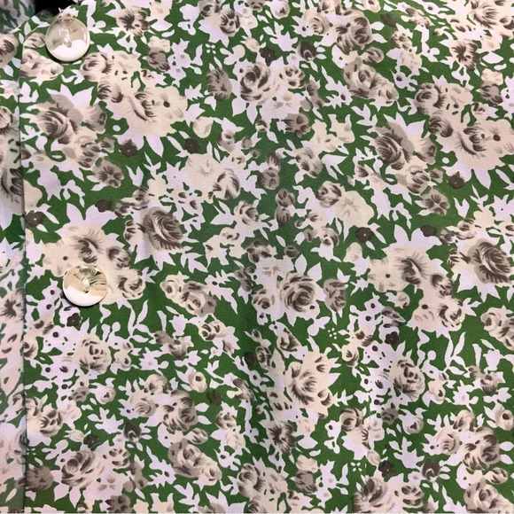Green Floral  Blouse - Picture 4 of 4